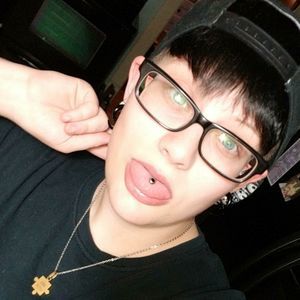 Meet your Posher, Claude